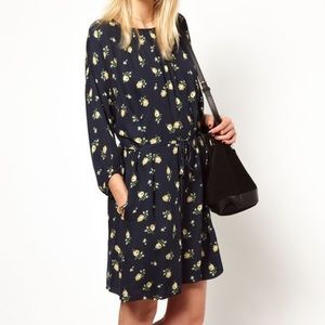 Girl by band of Outsiders floral dress w/ pockets
